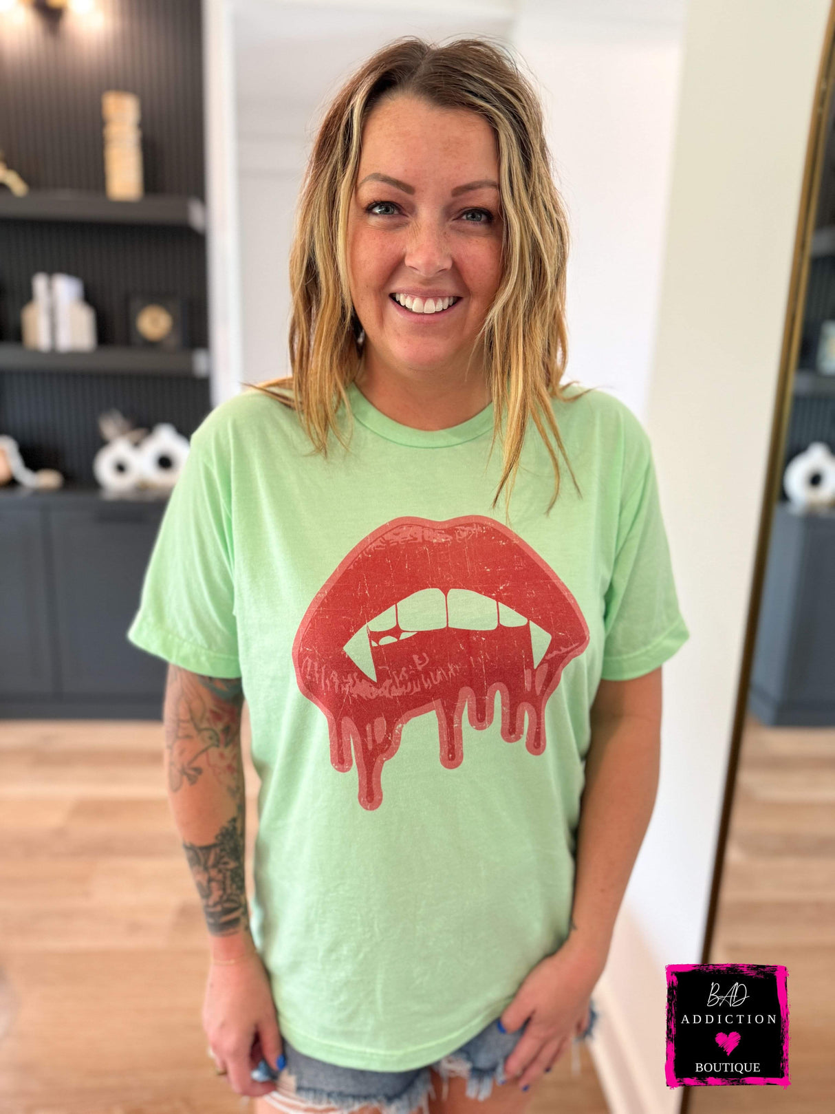 Vampire Lips Tee Bad Addiction